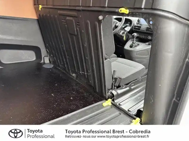 Toyota Proace city medium 100 d-4d business rc22 — photo 4