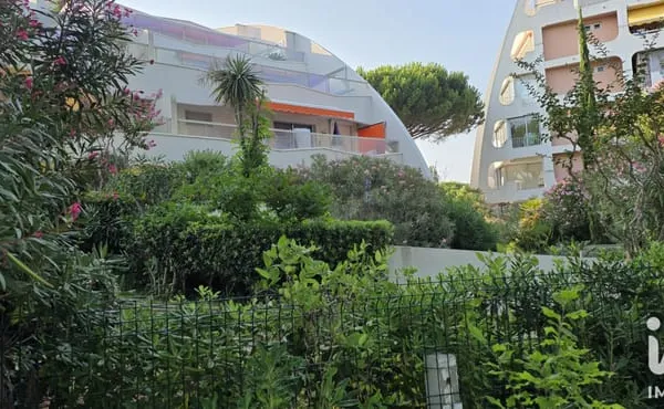 Studio 1 pièce 24 m²