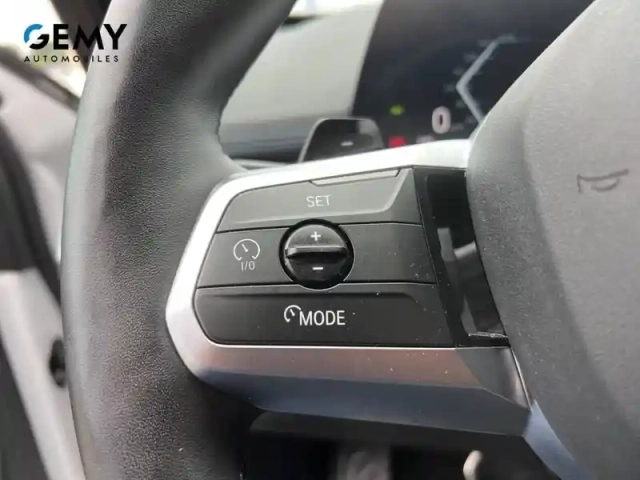 Bmw X1 sdrive 18i 136ch dkg7 — photo 18