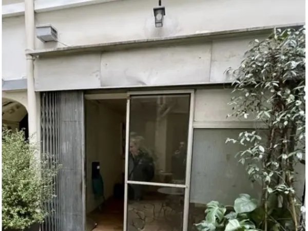 Local 14 m² Paris