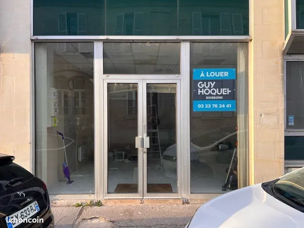 À LOUER - LOCAL COMMERCIAL / PROFESSIONNEL 33 m² - CENTRE-VILLE DE SOISSONS
