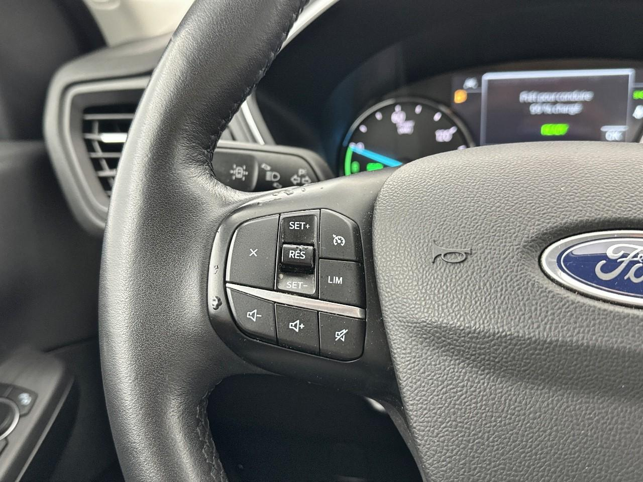 Ford Kuga 2.5 duratec 225 ch powersplit phev e-cvt s&s titan — photo 19