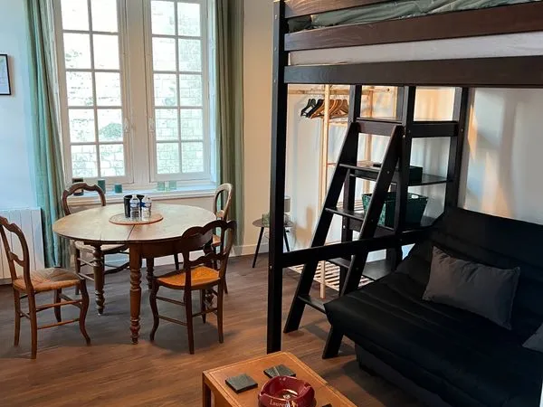 Charmant Appartement 27 m2 à Louer