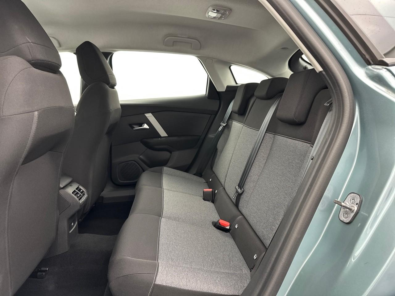 Citroën C4 puretech 100 s&s bvm6 feel — photo 12