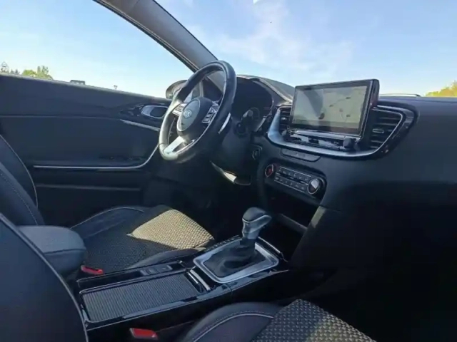 Kia Xceed 1.6 gdi 105ch + plug-in 60.5ch design dct6 my22 — photo 13