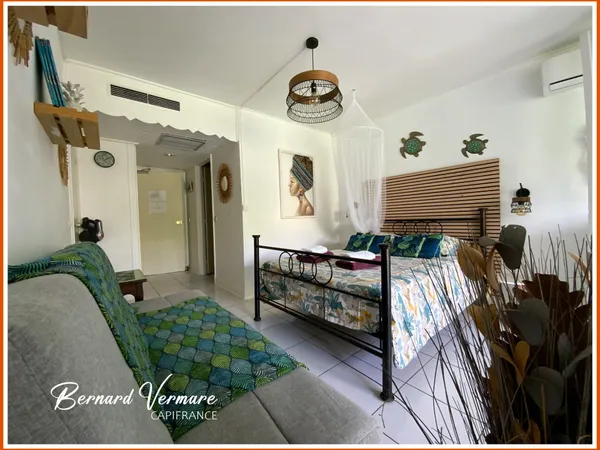 Appartement-studio de 30 m² - Piscine et accès plage