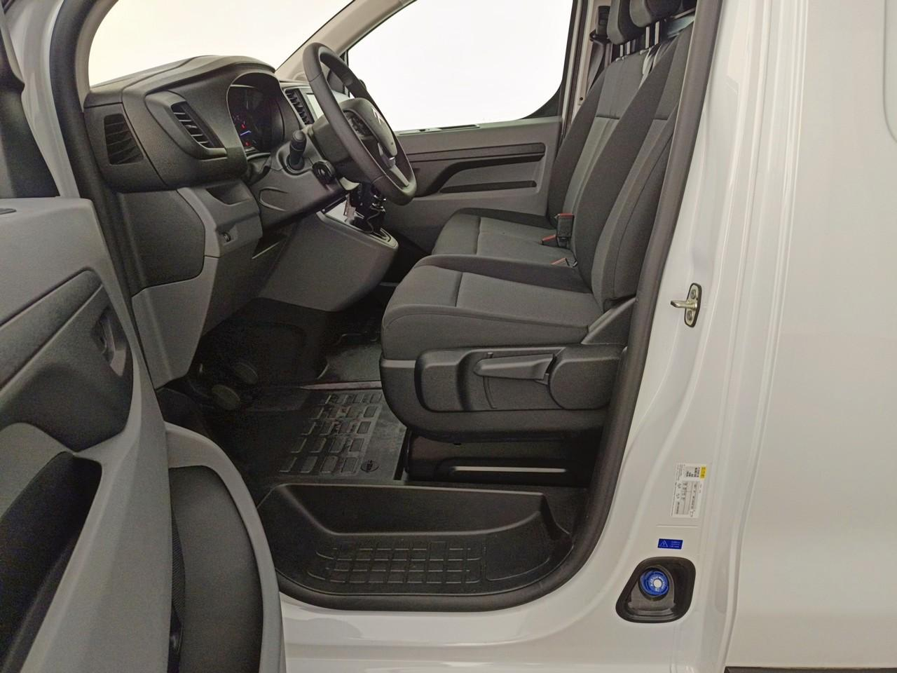 Citroën Jumpy fgn m bluehdi 120 s&s bvm6 driver — photo 31