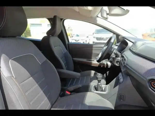 Dacia Sandero 1.0 eco-g 100ch stepway essential — photo 10