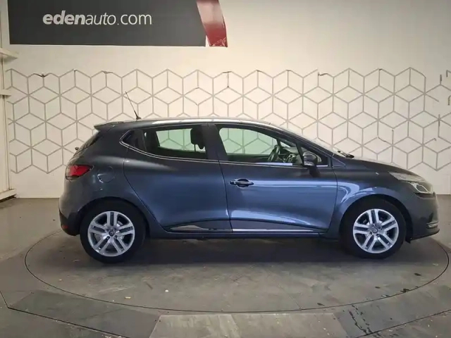Renault Clio dci 90 e6c — photo 4