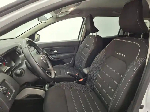 Dacia Duster eco-g 100 4x2 — photo 35