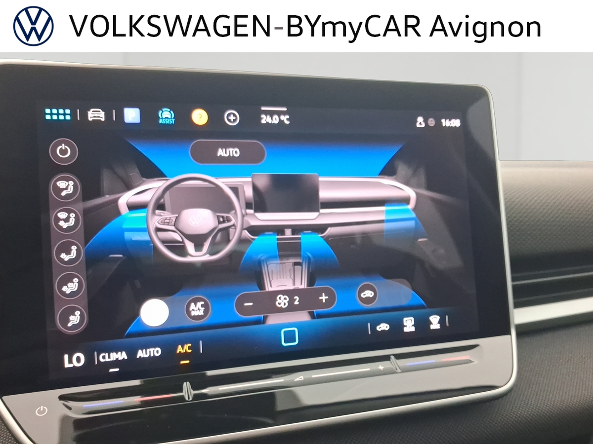 Volkswagen T-Roc 1.5 eTSI EVO2 Hybrid 116 ch DSG7 — photo 29