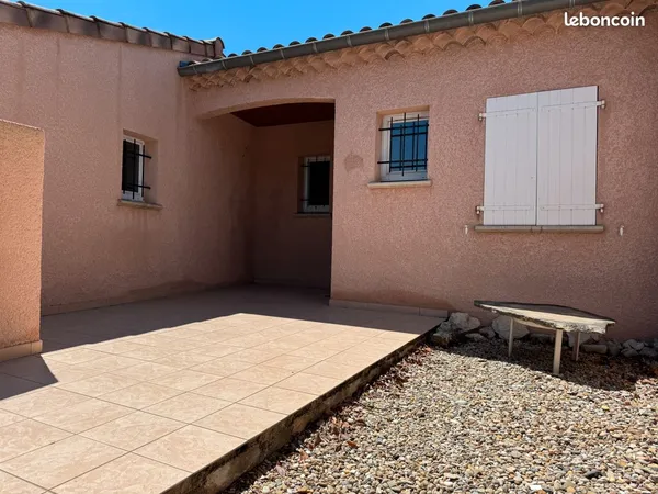 Loue maison villa Montélimar 100m²