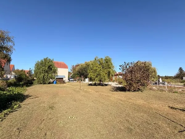 Terrain 546 m²