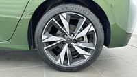 Peugeot 308 1.2 PureTech 130ch S&S Allure — photo 11