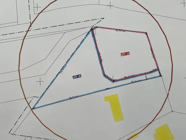 TERRAIN À BÂTIR A VENDRE, DE 1.338 M2 - LE PORGE
