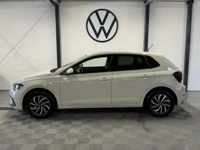 Volkswagen Polo 1.0 tsi 95ch vw edition — photo 2