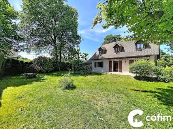 Maison 6 pièces 141 m²