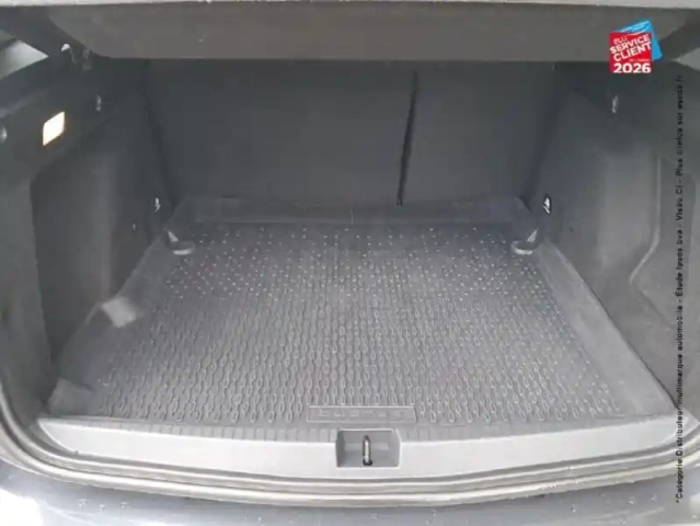 Dacia Duster 1.5 blue dci 115ch journey + 4x2 — photo 14