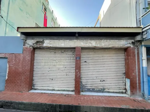 Local 50 m²