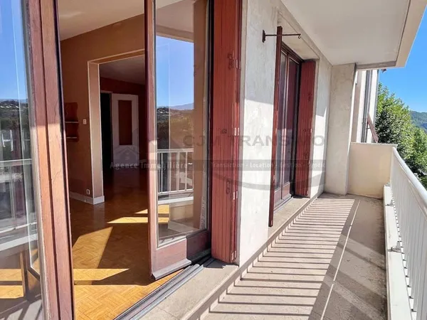 Appartement 4 pièces 85 m²
