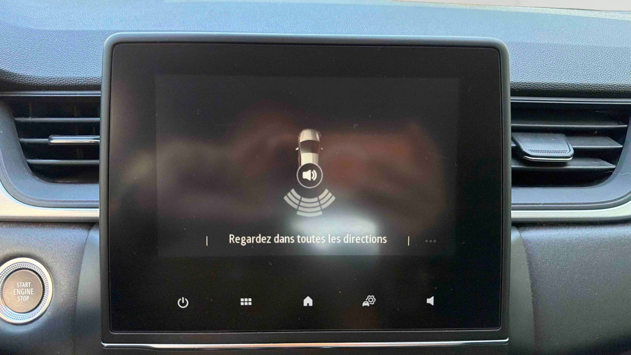 Renault Captur TCe 90 — photo 19