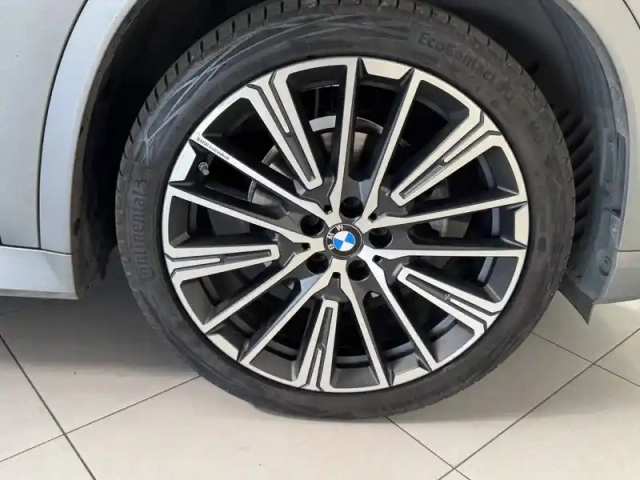 Bmw X1 sdrive 18d 150ch dkg7 — photo 11