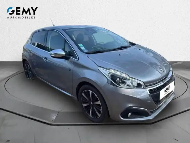 Peugeot 208 puretech 110ch s&amp;s eat6 — photo 3