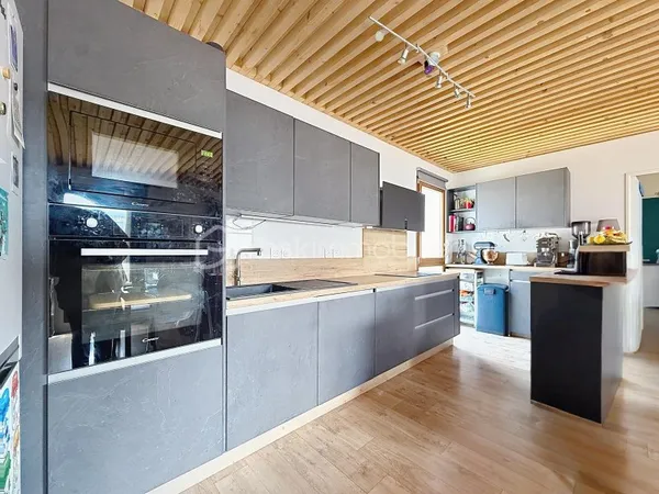 Appartement 4 pièces 79 m²