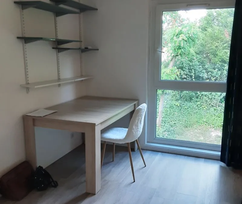 Photo 1