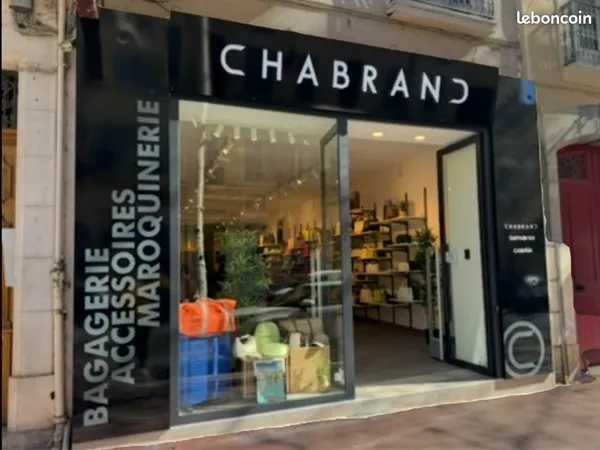 DROIT AU BAIL 150m2 CENTRE VILLE