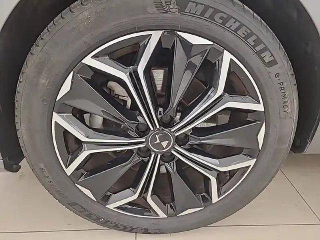 Ds Ds 4 hybride e-tense 225 eat8 — photo 50