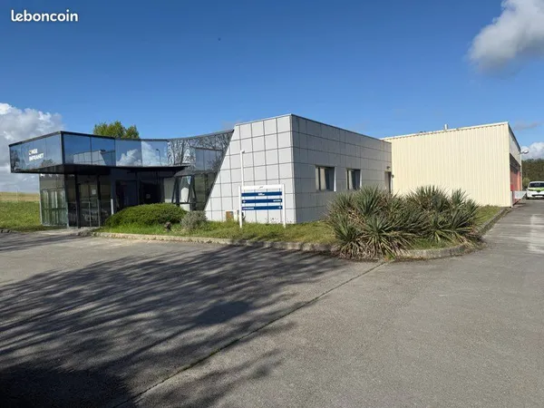à louer ou à vendre - bâtiment industriel 900 m² sur 5 000 m² de terrain - les auxon