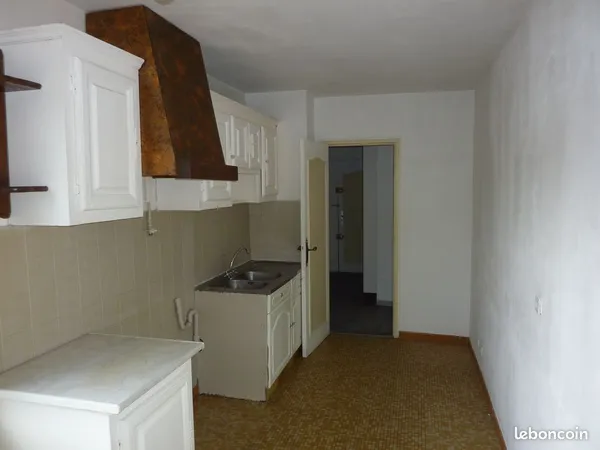 Appartement a plan de cuques