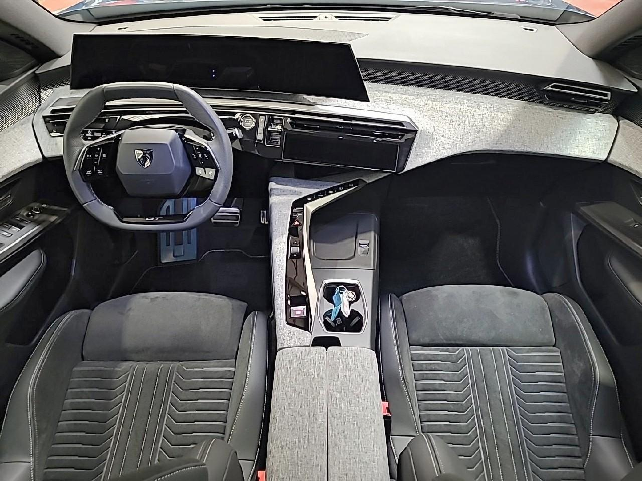 Peugeot 3008 hybrid 145 e-dcs6 gt — photo 12