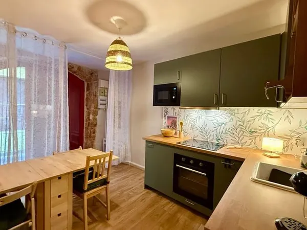 Maison 2 pièces 57 m²