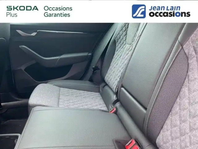 Skoda Octavia 1.5 tsi hybrid 150 ch act dsg7 — photo 6