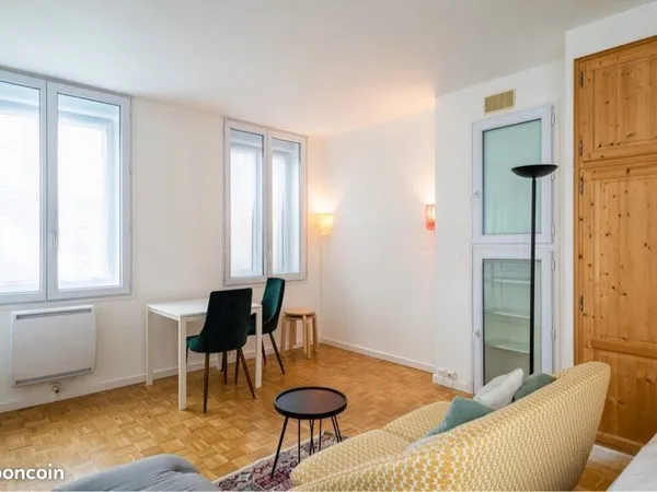 Très beau studio meublé à ANNECY