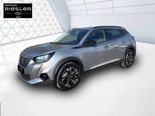 Peugeot 2008 electrique 136 ch — photo 1