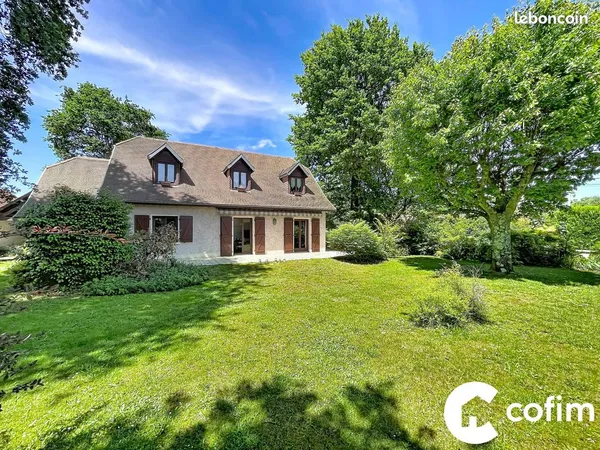 Maison 6 pièces 141 m²