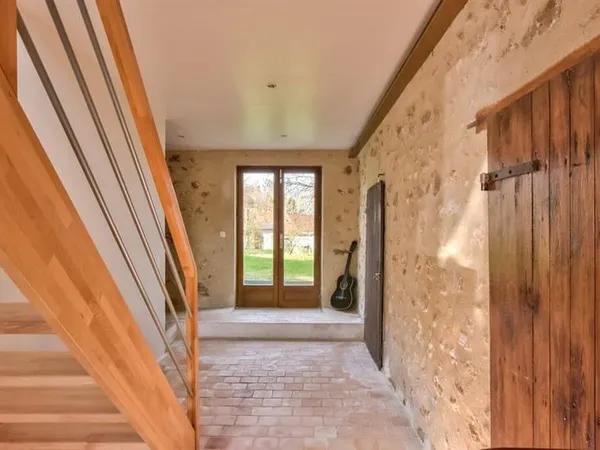 Maison 9 pièces 220 m²