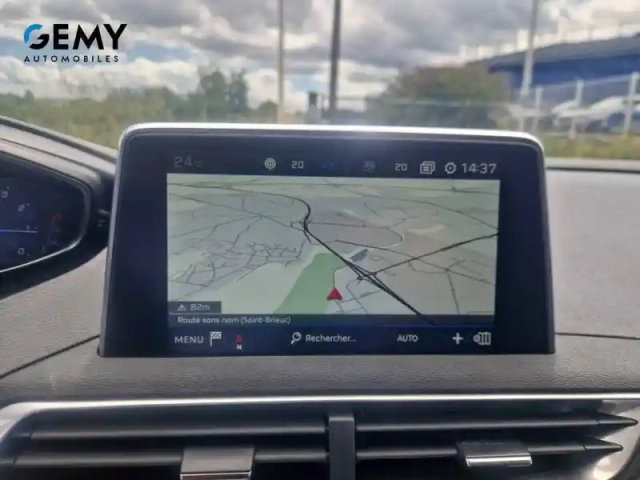 Peugeot 3008 puretech 130ch s&amp;s bvm6 — photo 14