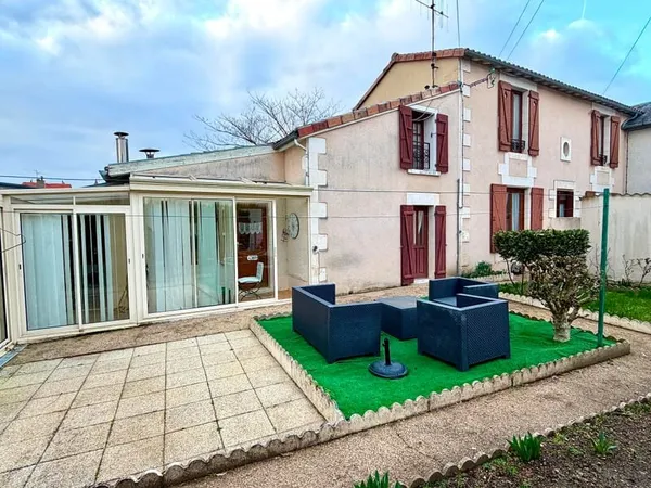 Poitiers-CHILVERT- Maison de ville T4