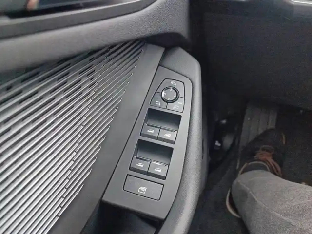 Bmw Serie 1 116 122 ch dkg7 — photo 19