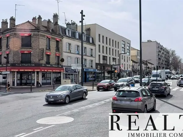Local commercial 465 m²