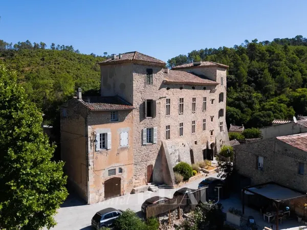 Montfort-sur-Argens - Château du XIIIème siècle