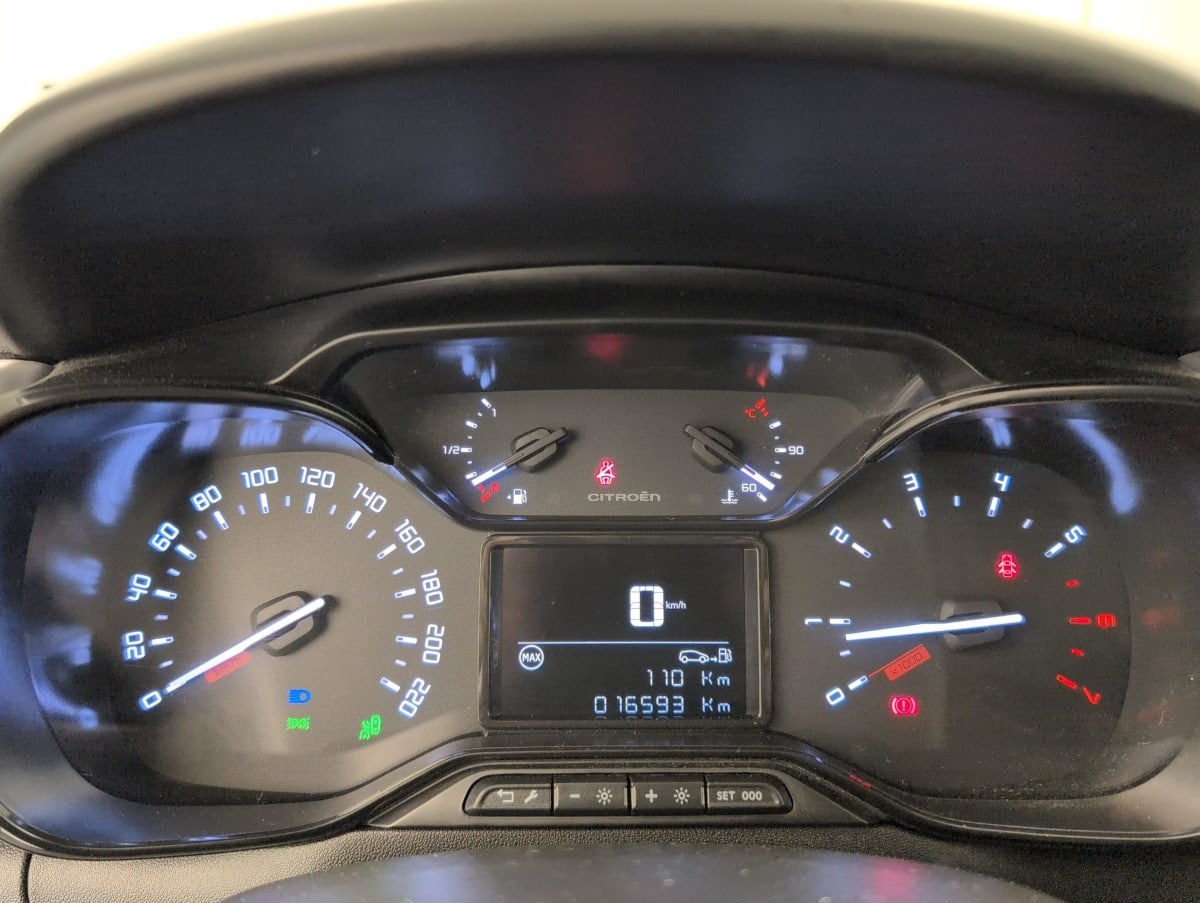 Citroën C3 — photo 21