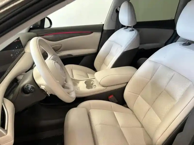 Mg Im6 ev 751ch - 100kwh 4wd — photo 12