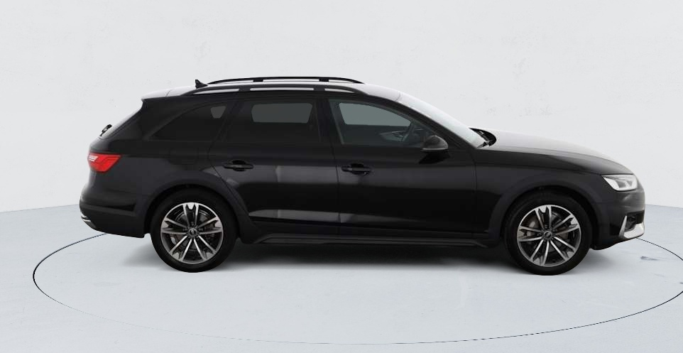 Audi A4 Allroad — photo 9