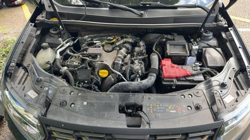 Dacia Duster 1.5 dCi 115 - Prestige – 2021 – 66932 km – Diesel – Boîte Manuelle — photo 23