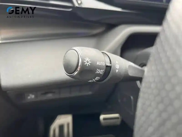 Peugeot 408 puretech 130 ch s&amp;s eat8 — photo 16